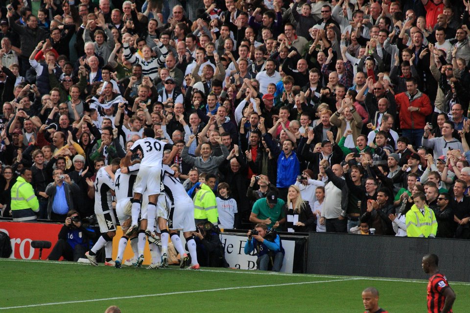 Calcio Inglese_062.jpg - Fulham – Manchester City 2 - 2Pareggio di Murphy su botta da fuori con deviazione con grande goduria del Pucci!